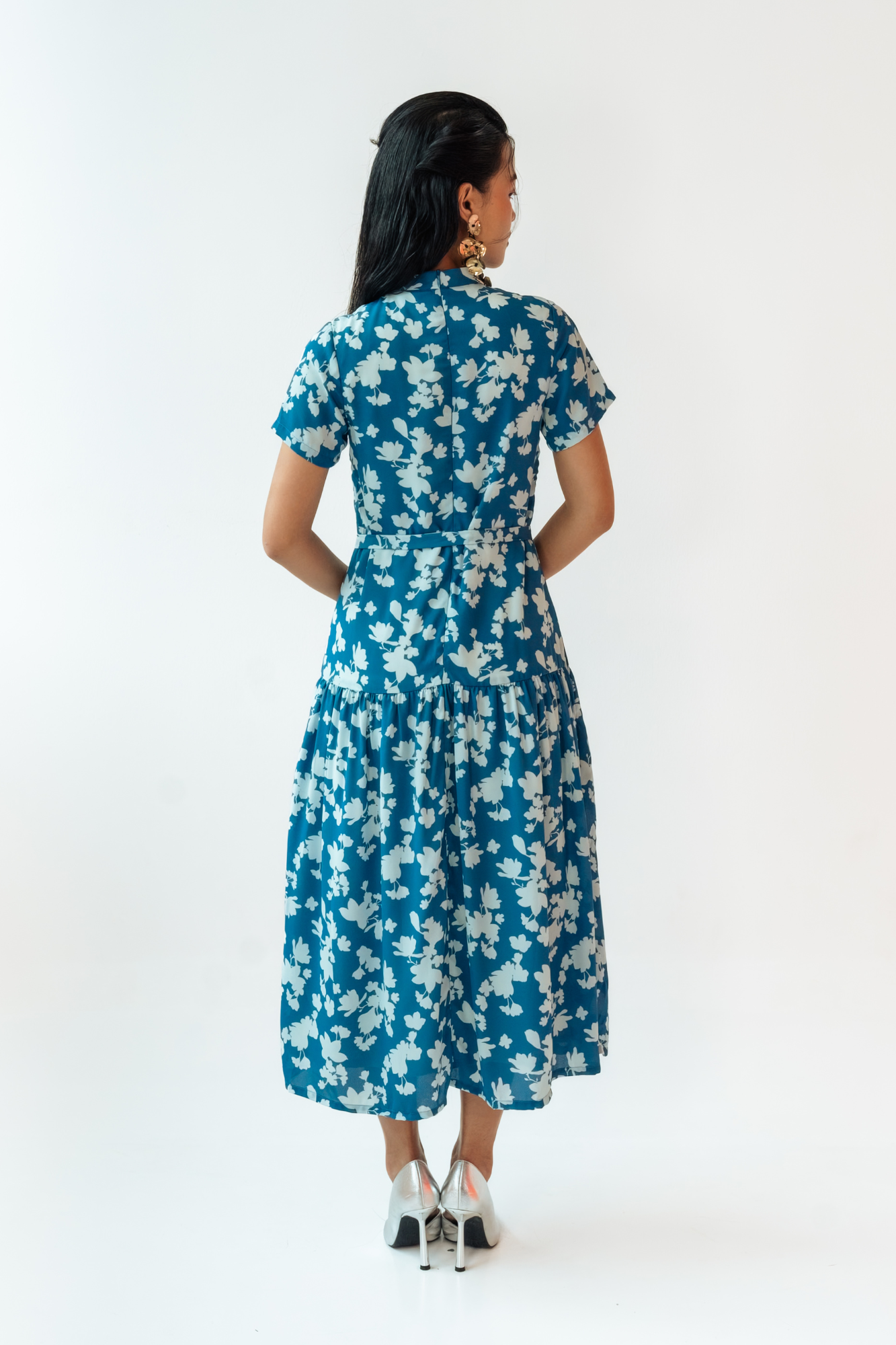 Lapis Bloom Dropped Waist Cheongsam
