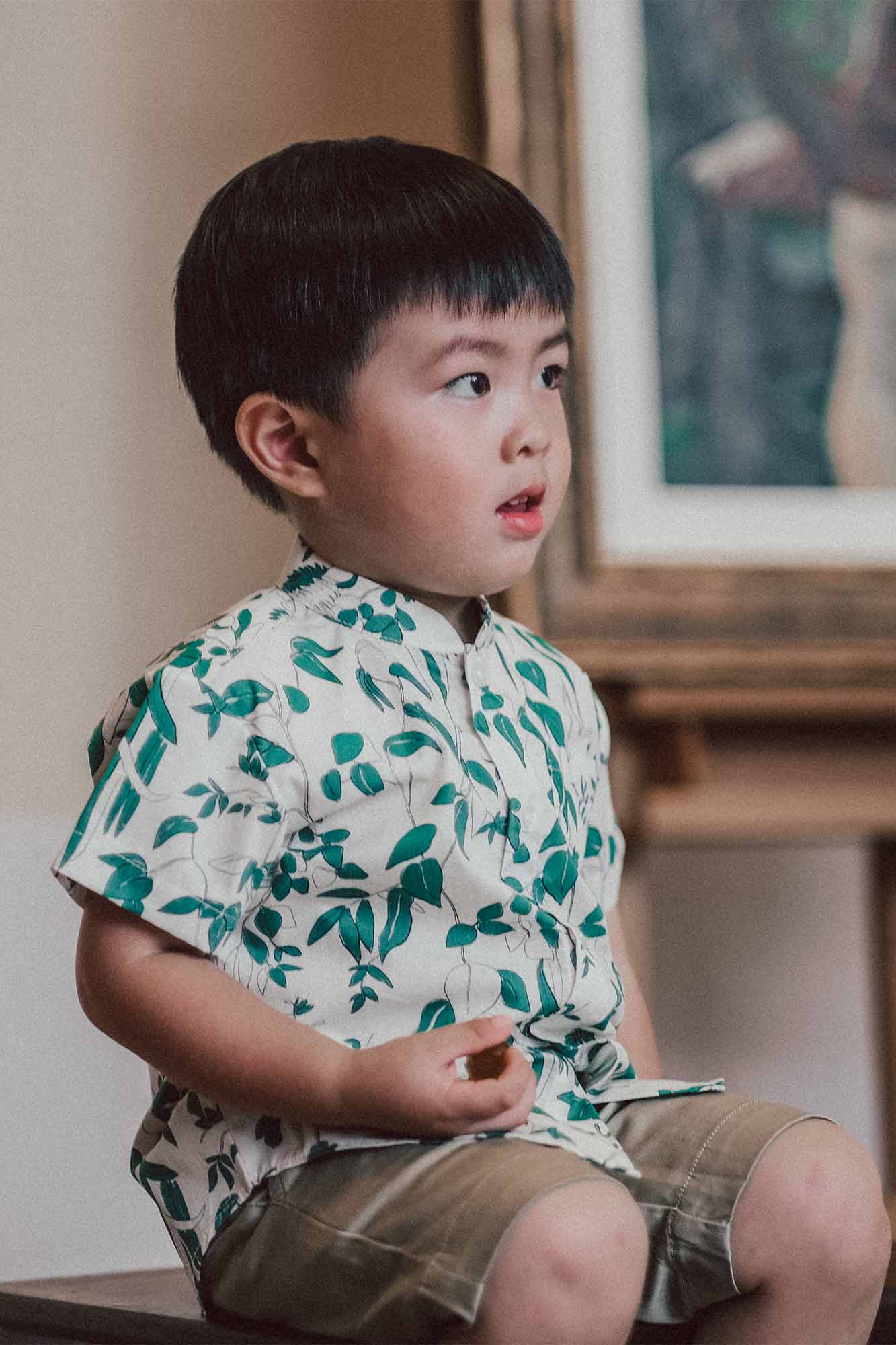 Garden Vine Mandarin Shirt
