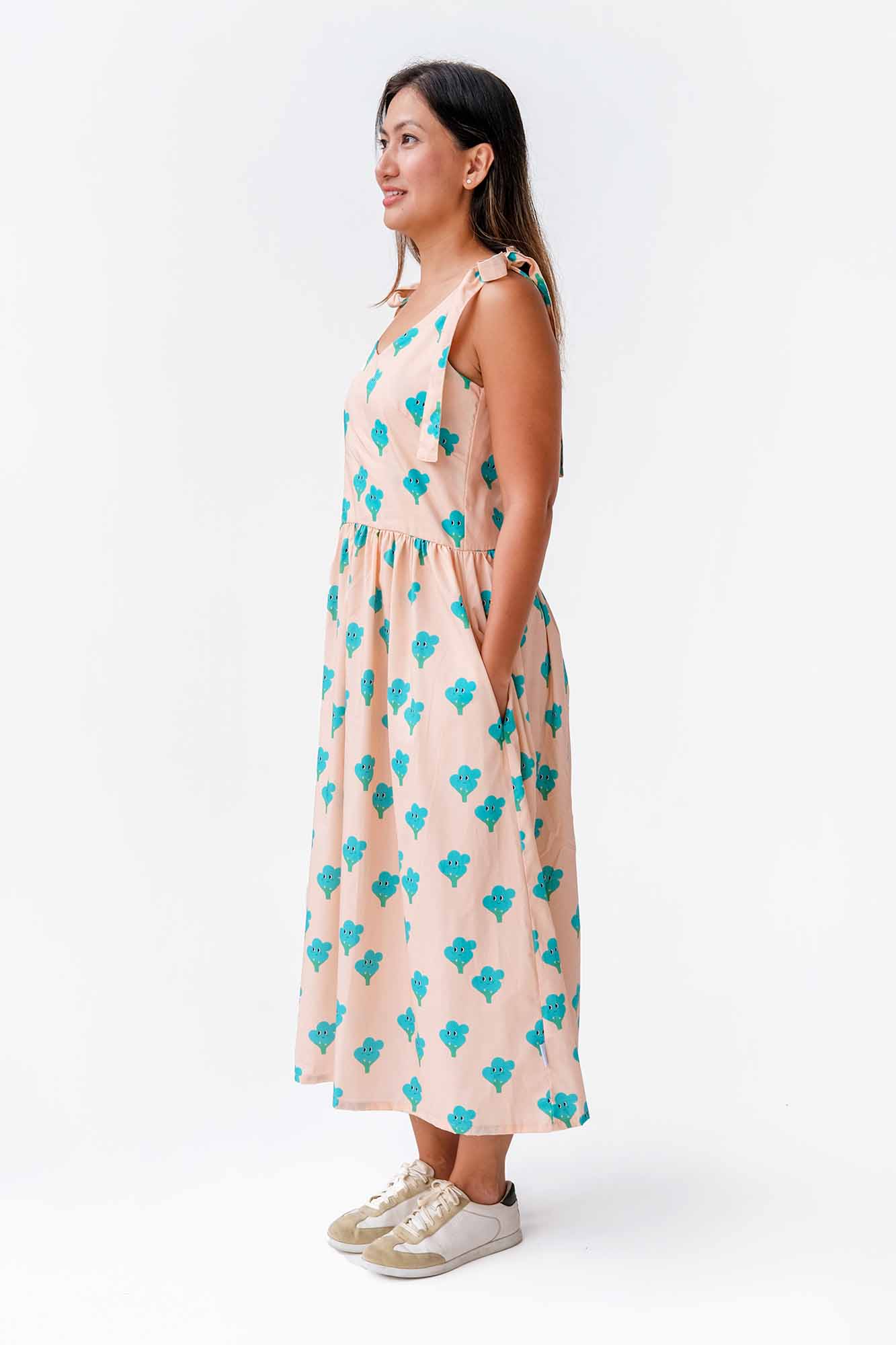 Betty Broccoli Ladies Shoulder Tie Dress