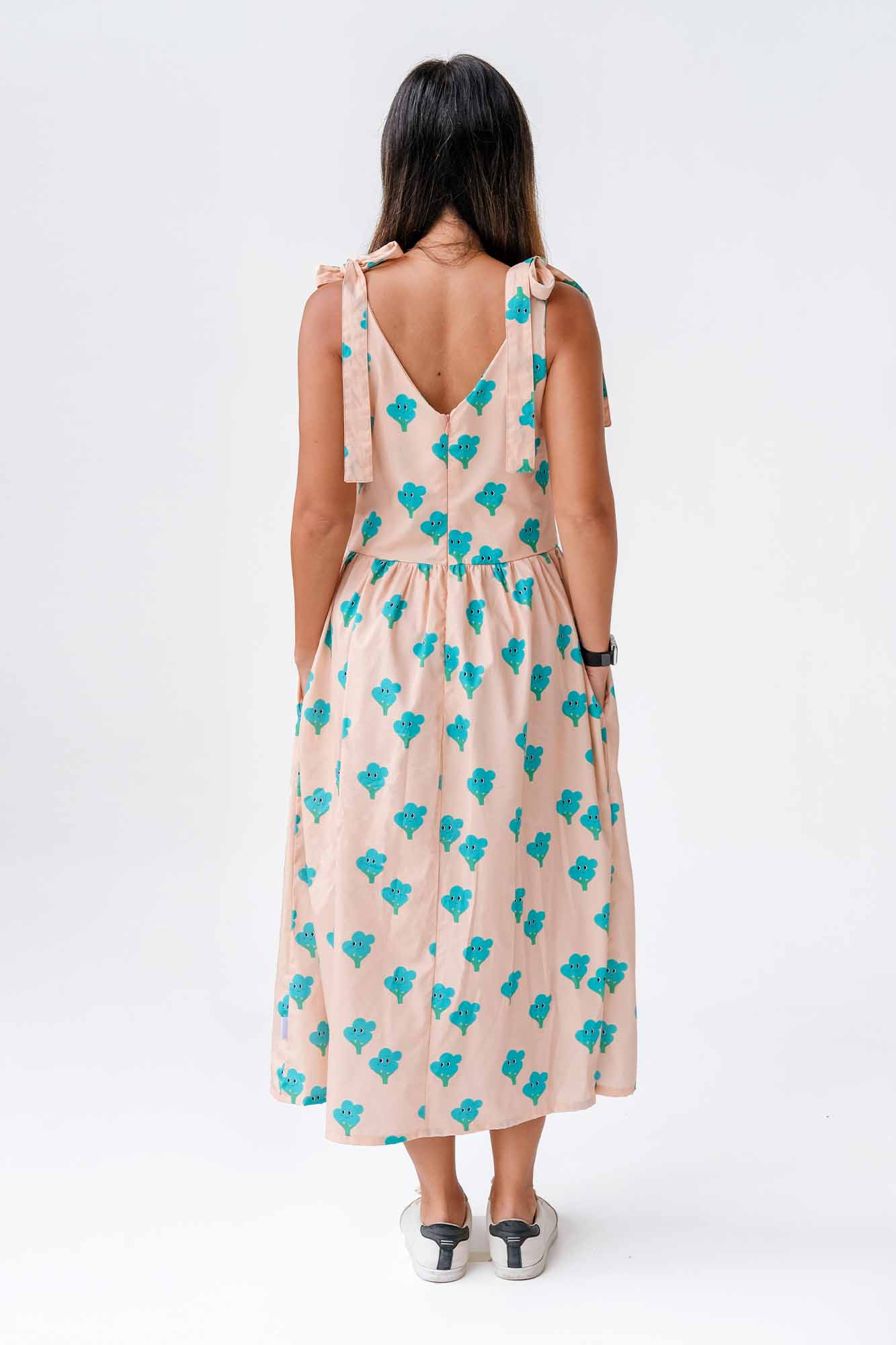 Betty Broccoli Ladies Shoulder Tie Dress