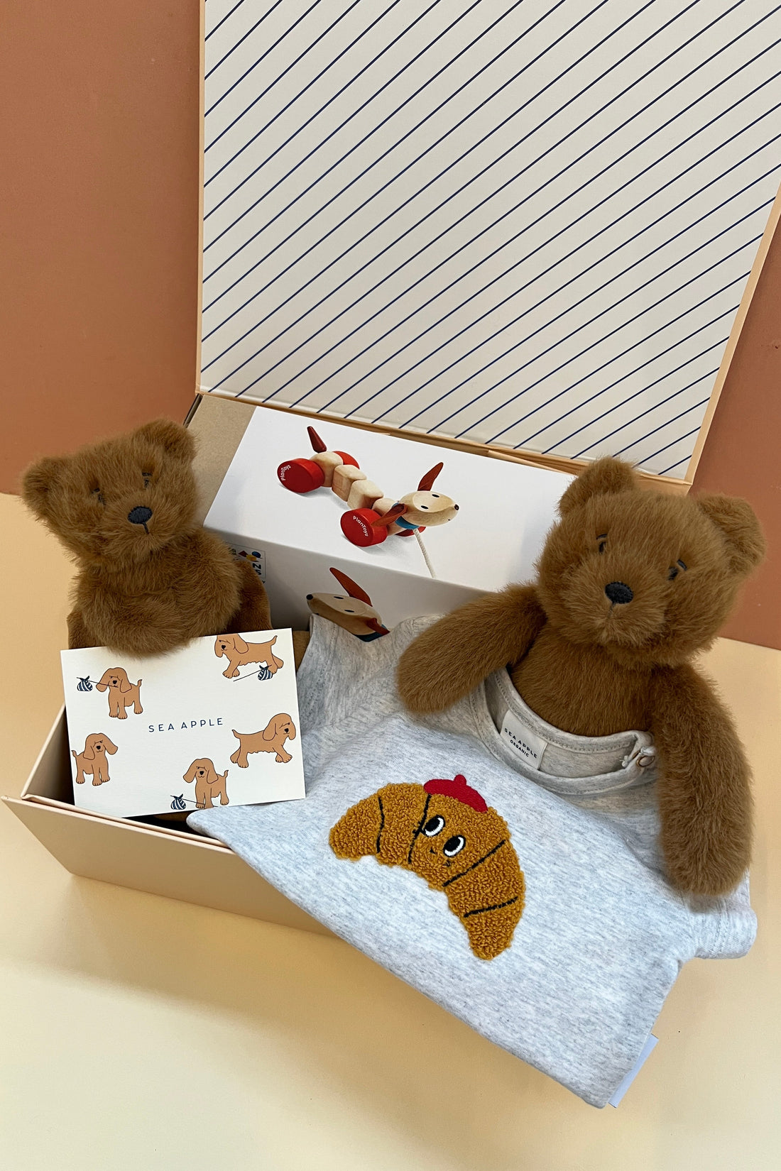Personalisable Butterscotch Cuddle Baby Gift Set