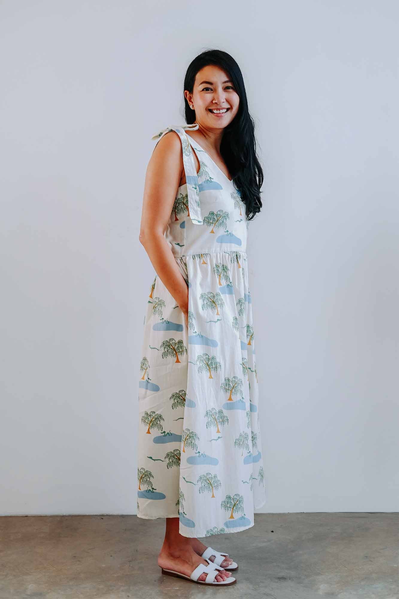 Cloud In Spring Ladies Shoulder Tie Dress