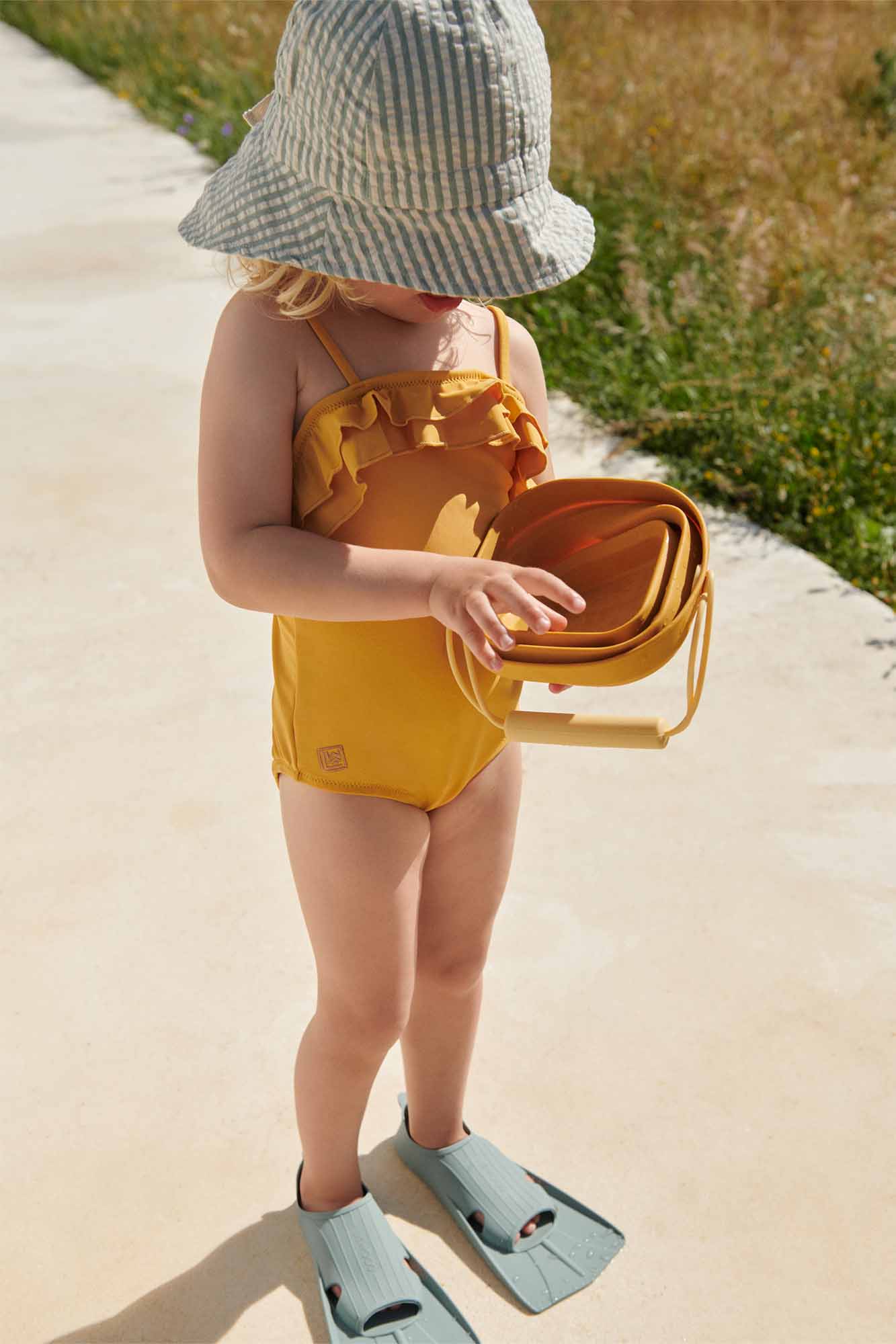 Liewood Stripe Blue Wave/Creme De La Creme Gorm Reversible Seersucker Sun Hat