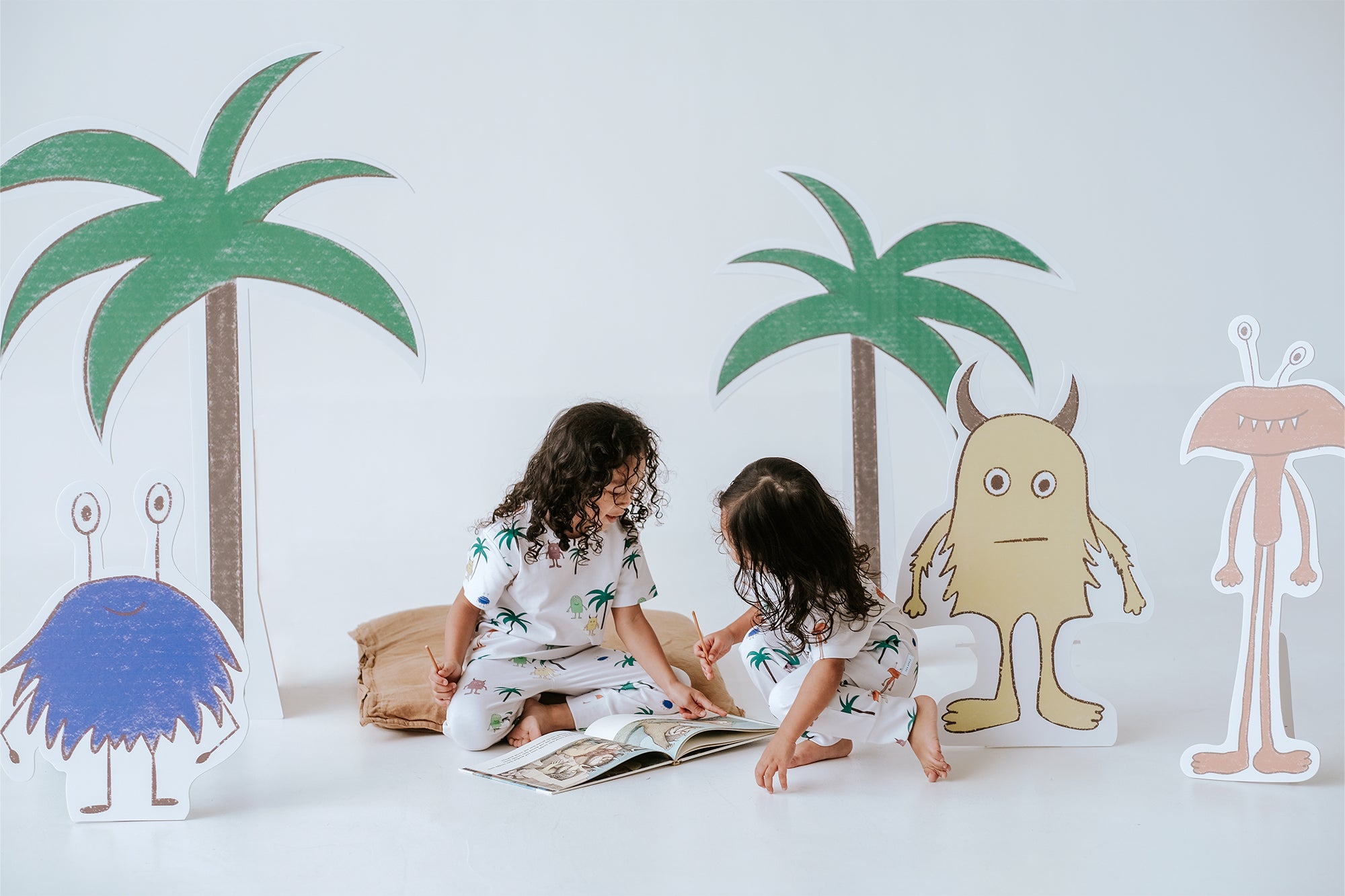 Wild Things Pyjamas Top & Pants Set