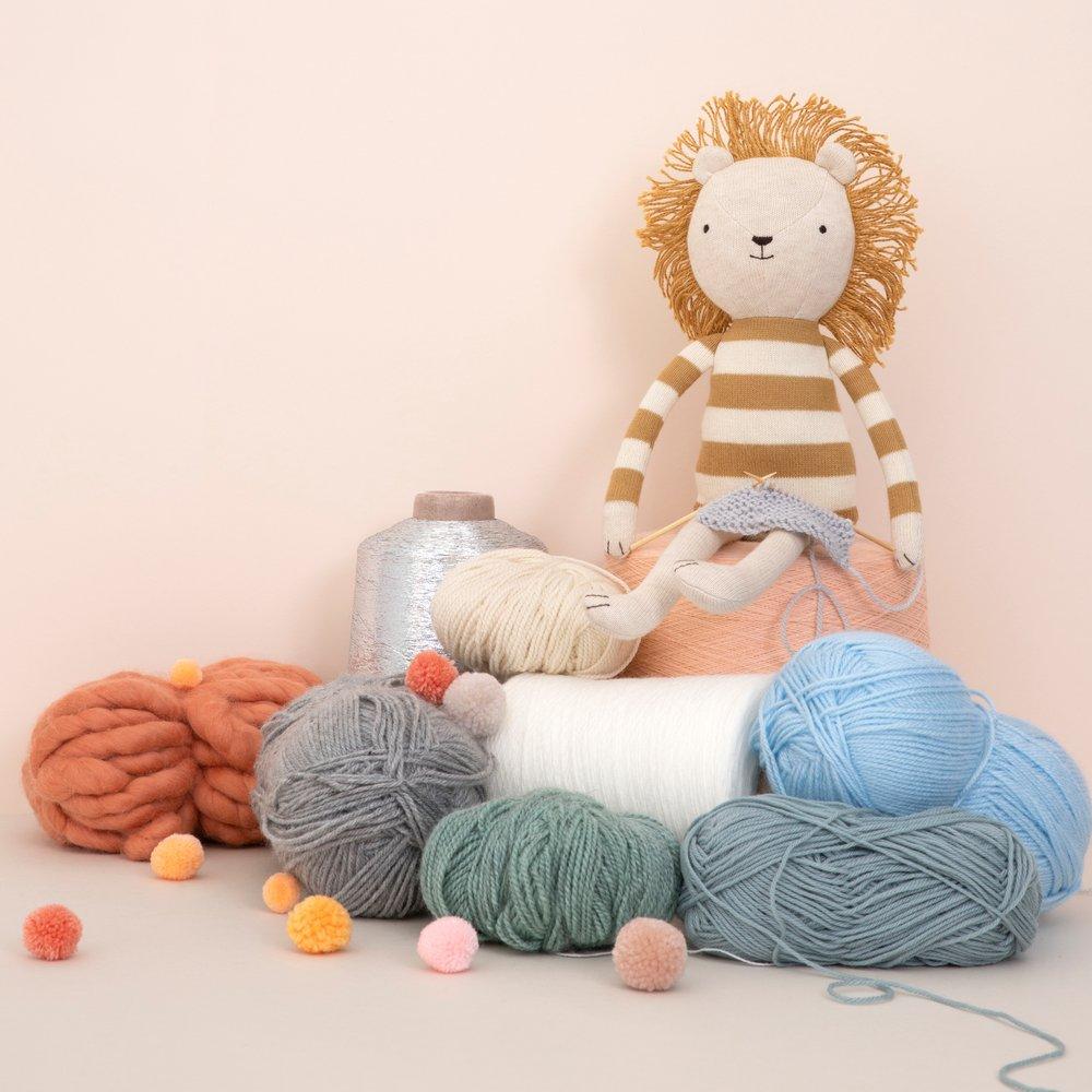 Angus Small Lion Toy - Sea Apple