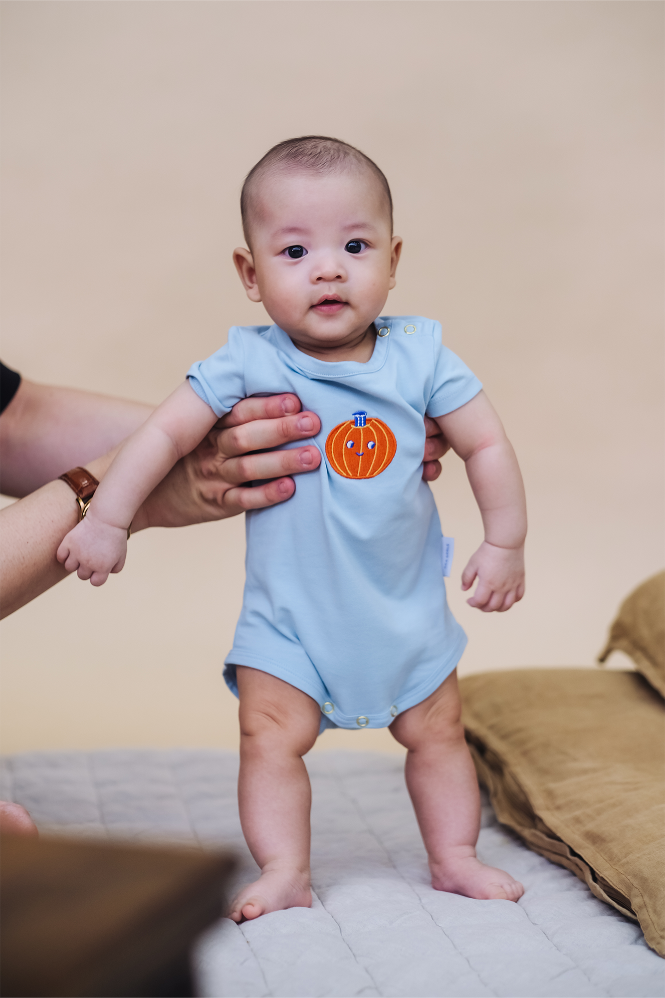 Baby 2024 pumpkin onesie