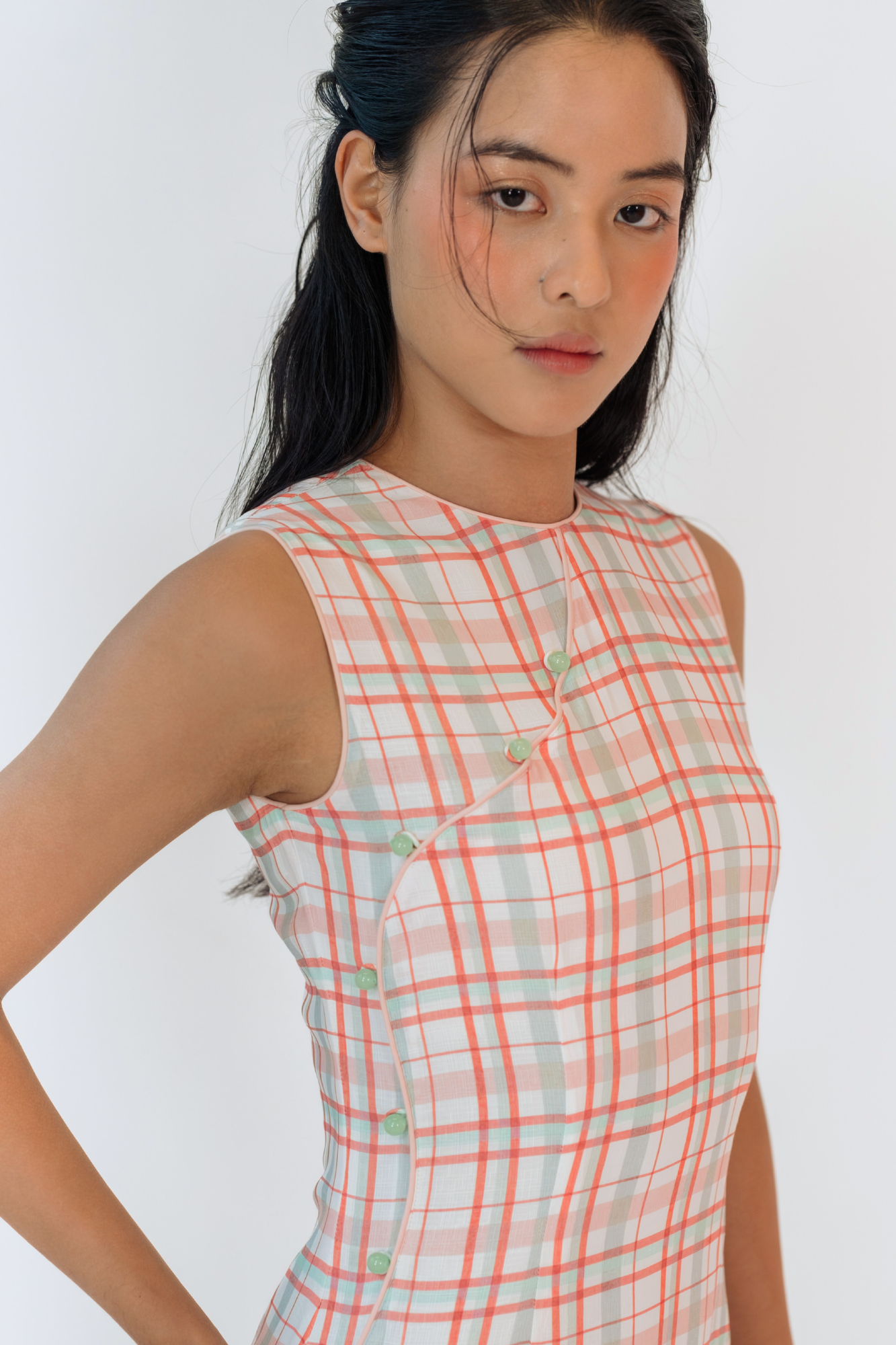 Heather Plaid Sleeveless Cheongsam