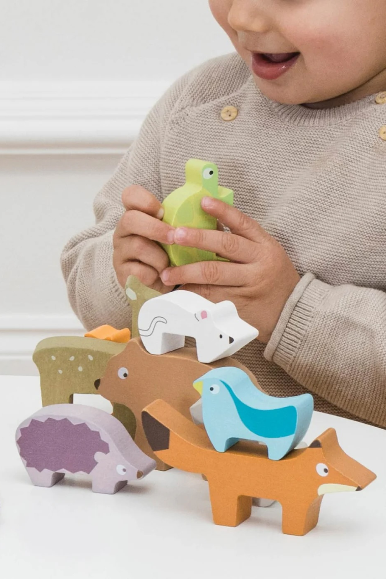 Le Toy Van Wooden Stacking Animals &amp; Bag - Africa