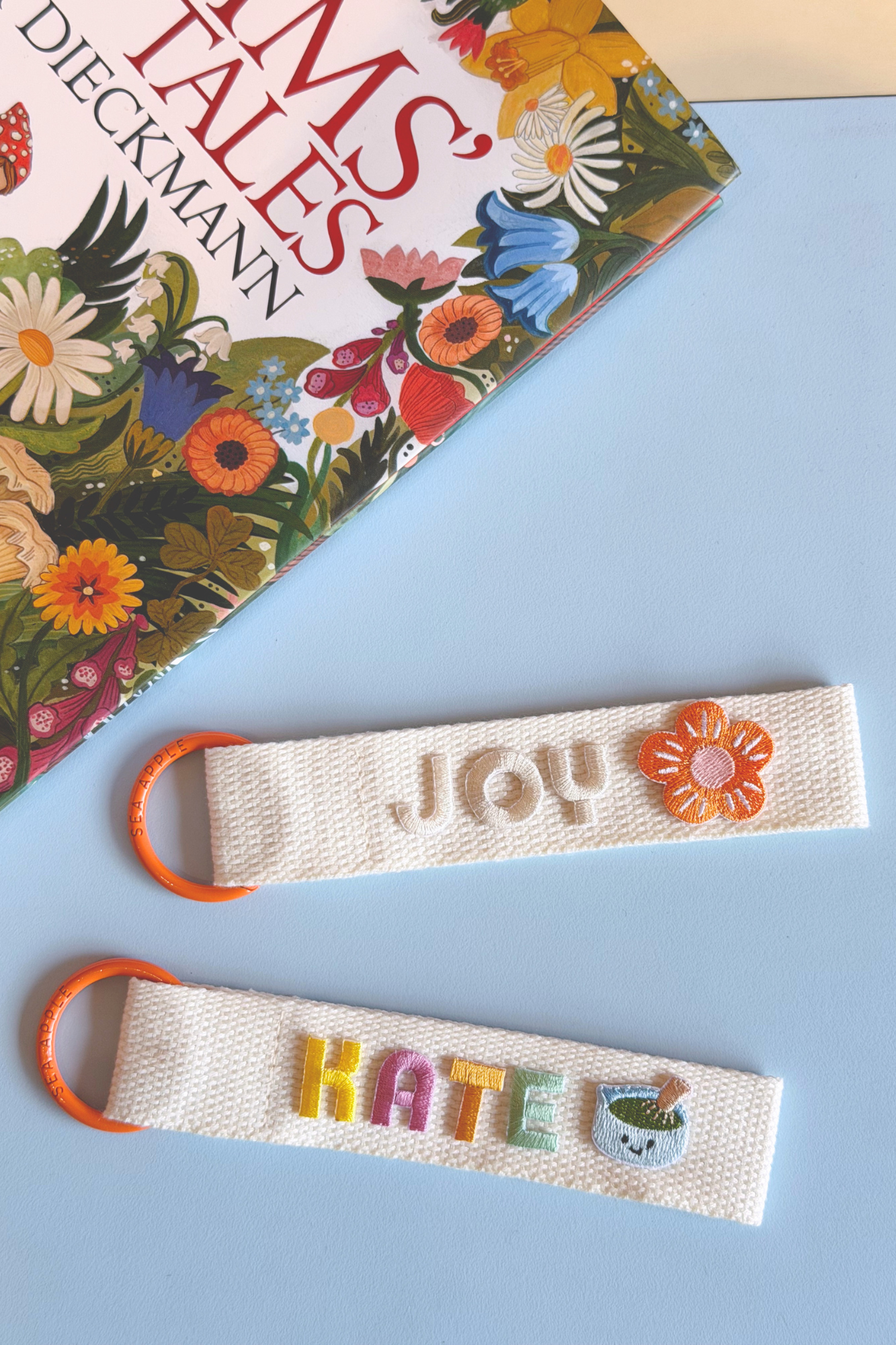 Personalisable Cream Name Tag