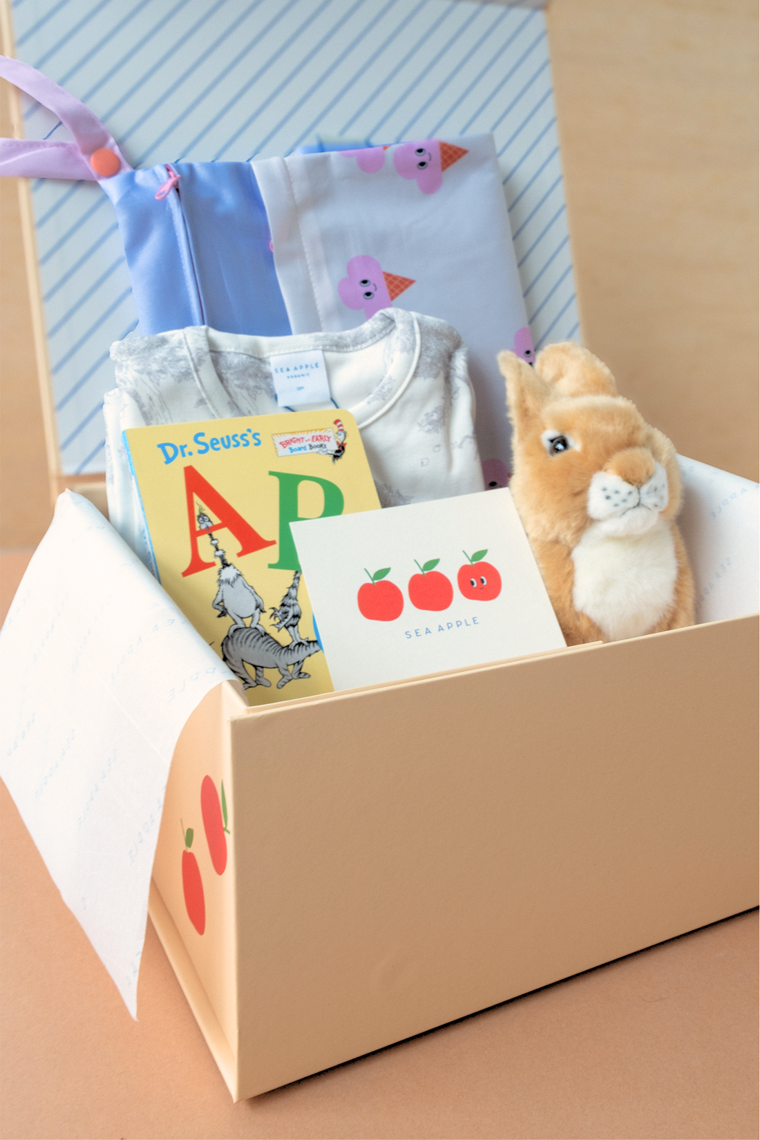 Personalisable Baby Girl Sweetheart Gift Set