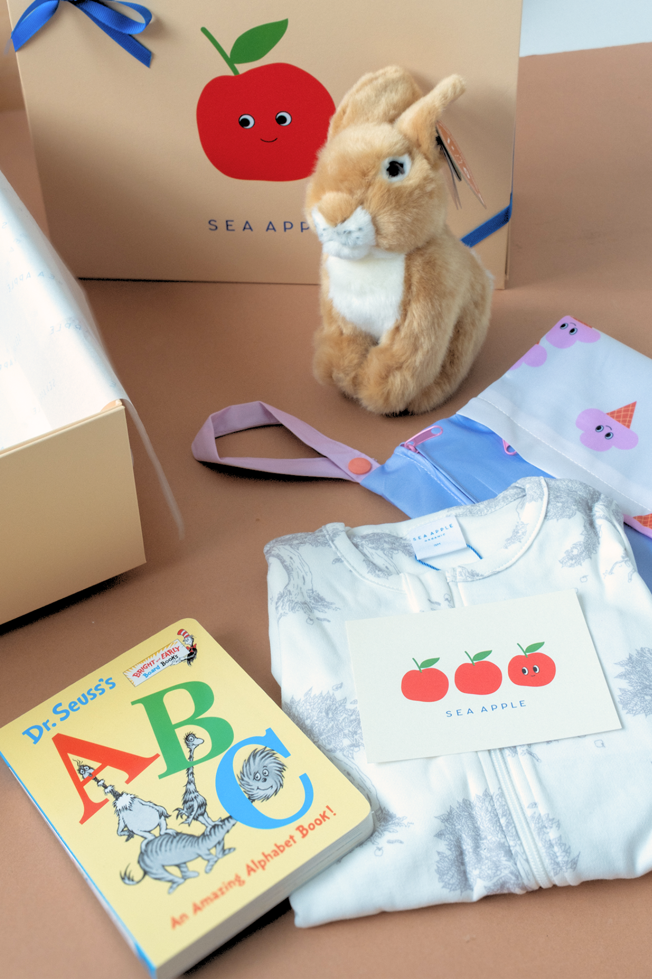 Personalisable Baby Girl Sweetheart Gift Set