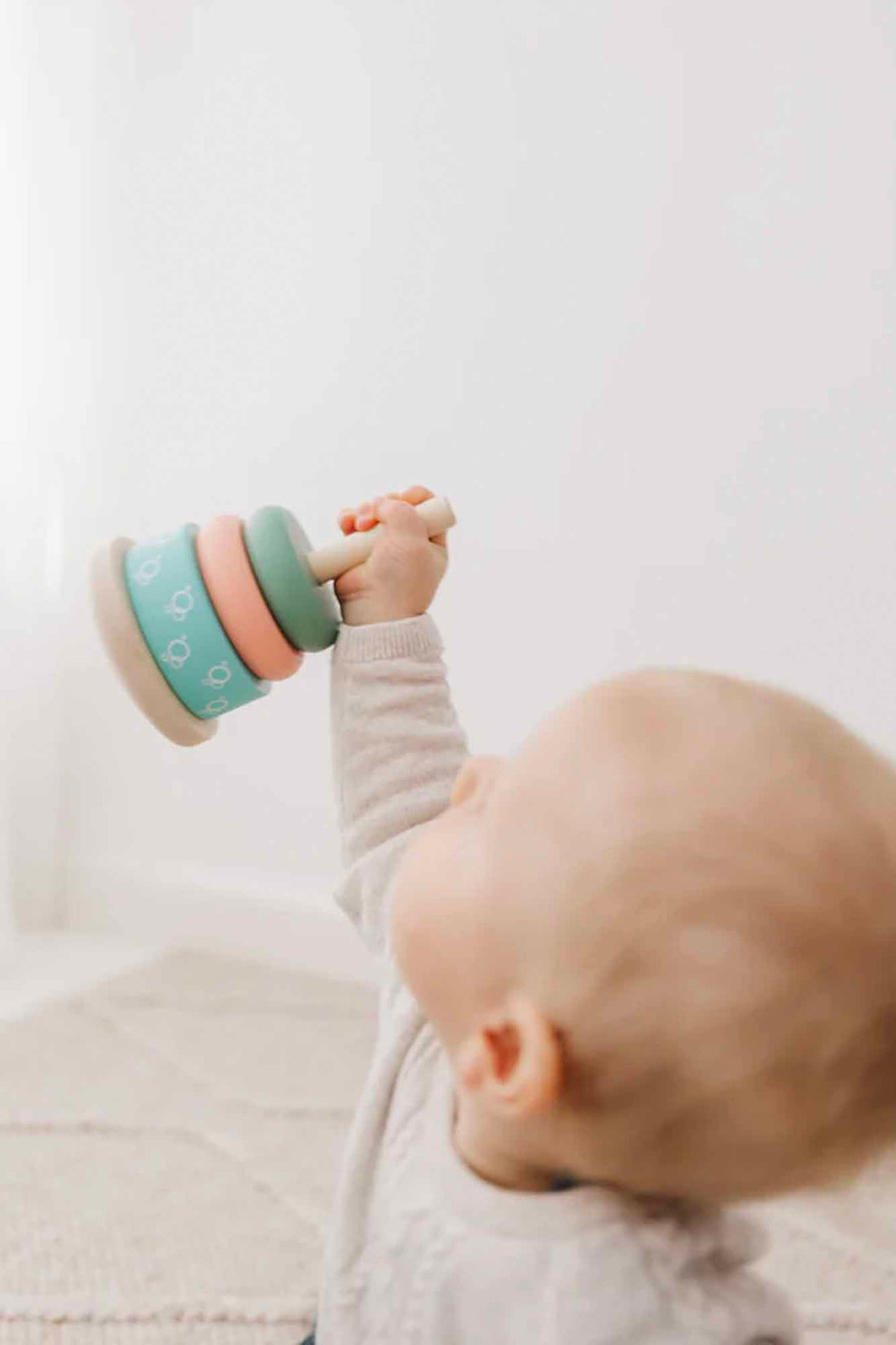 Bubble Wooden Bear Stacking Rings