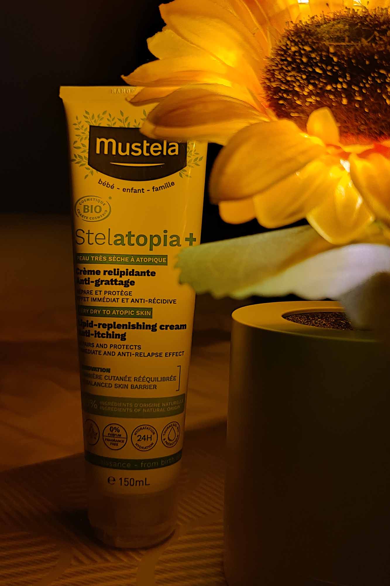 Mustela Stelatopia+ Lipid-replenishing Cream - 150ml