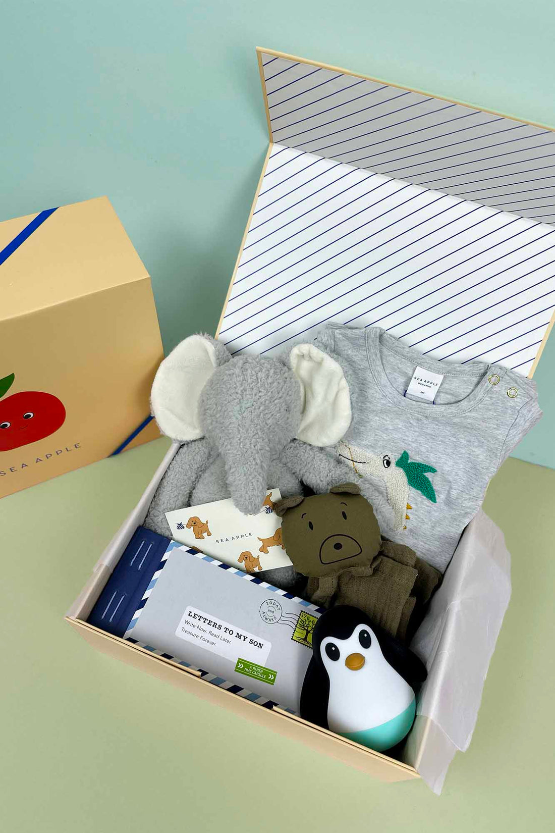Personalisable Baby Boy Slate Gift Set